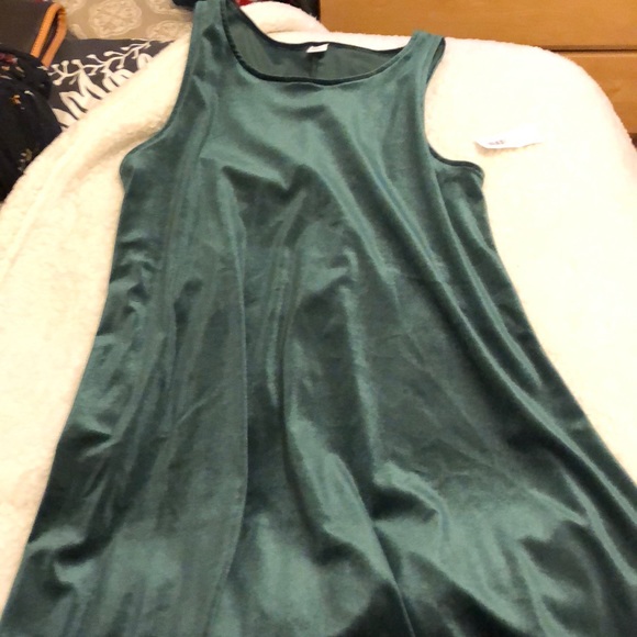 old navy green velvet dress